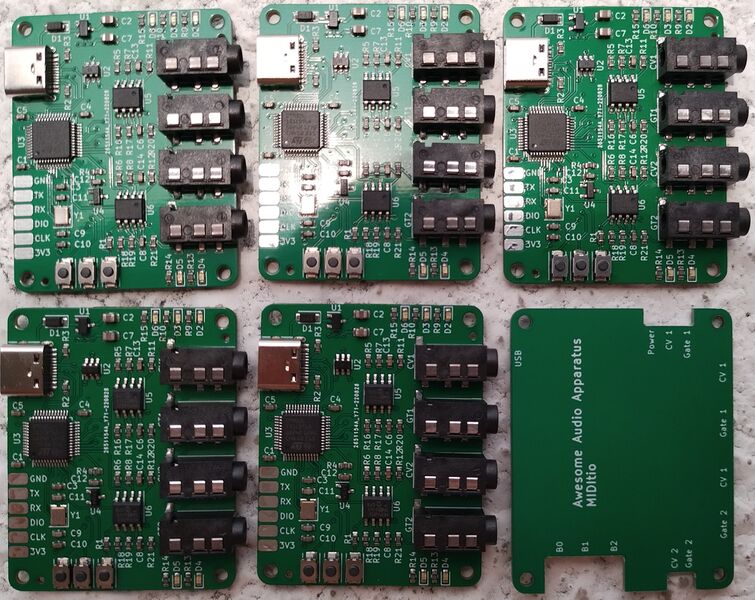 File:MIDItio rev. a - five plus cover.jpg