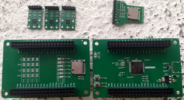 JLCPCB Goodie Bag w. Headers.jpg