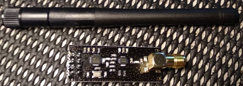 File:Nrf24l01+ module with external antenna.jpg